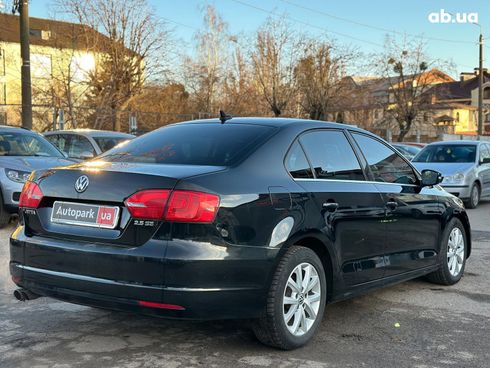 Volkswagen Jetta 2013 черный - фото 6