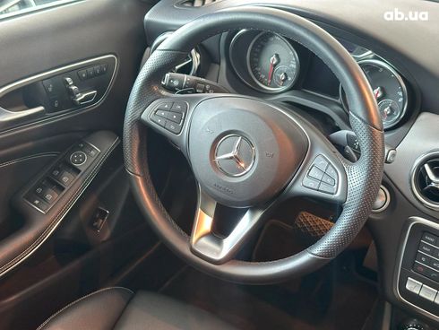 Mercedes-Benz GLA-Класс 2019 белый - фото 19
