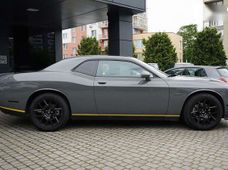 Продаж вживаних Dodge Challenger у Львові - купити на Автобазарі