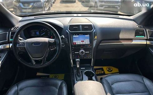 Ford Explorer 2017 - фото 14
