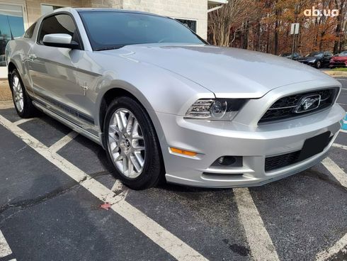 Ford Mustang 2014 серебристый - фото 3