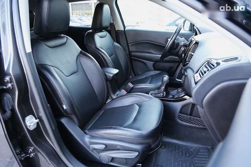 Jeep Compass 2021 - фото 10