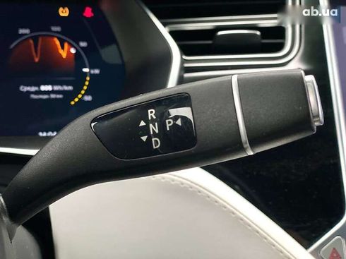 Tesla Model X 2017 - фото 30