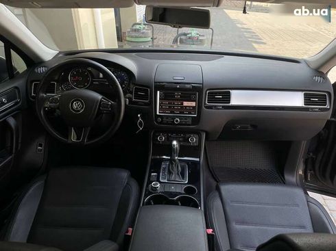 Volkswagen Touareg 2012 - фото 27
