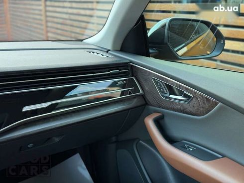 Audi Q8 2018 - фото 19