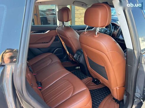Maserati Levante 2019 - фото 11