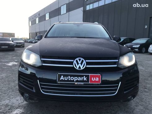Volkswagen Touareg 2012 черный - фото 2