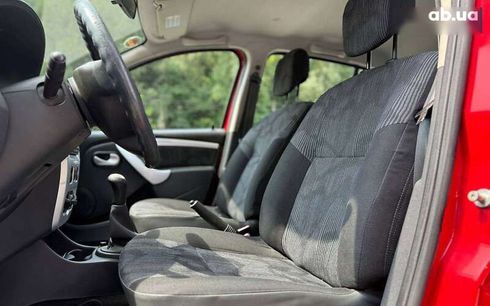 Dacia Sandero 2010 - фото 10