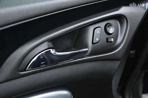 Opel Insignia 2016 - фото 23