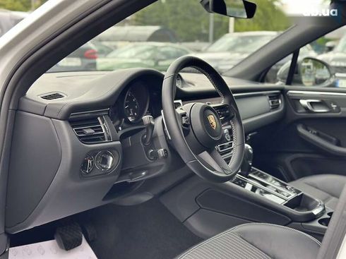 Porsche Macan 2024 - фото 19