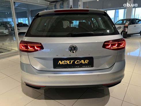 Volkswagen Passat 2019 - фото 10