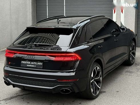 Audi RS Q8 2020 - фото 19