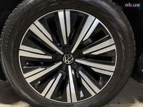 Volkswagen Touareg 2020 - фото 11