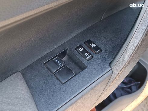 Toyota Corolla 2016 серый - фото 62