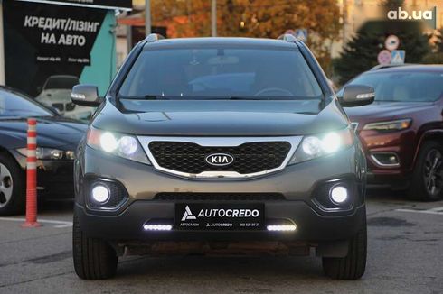 Kia Sorento 2010 - фото 2