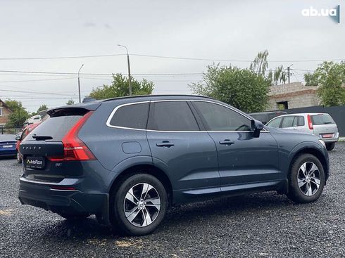 Volvo XC60 2021 - фото 25