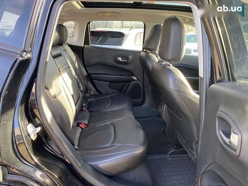 Jeep Compass 2018 - фото 24