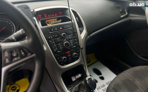 Opel Astra 2011 - фото 14