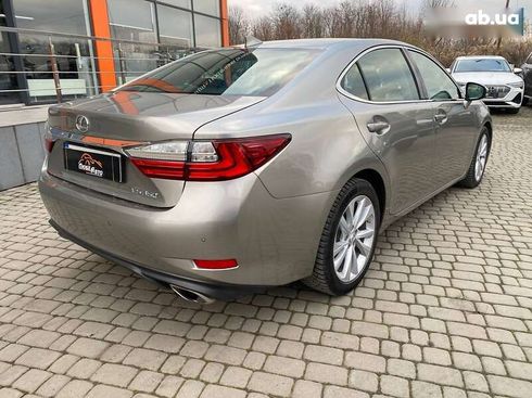 Lexus ES 2017 - фото 7