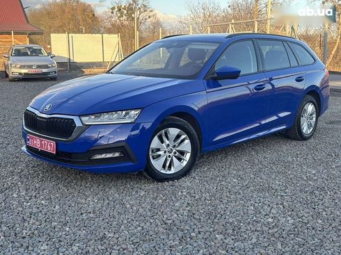 Skoda Octavia 2021 - фото 6