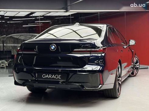 BMW 7 серия 2023 - фото 18