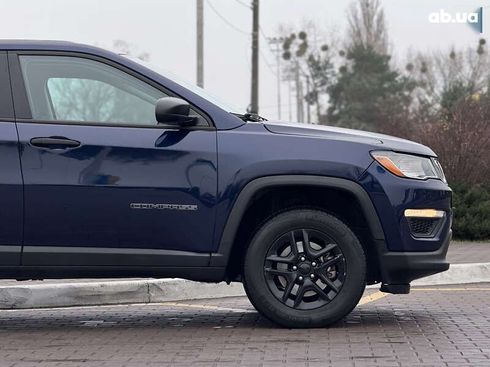 Jeep Compass 2018 - фото 10
