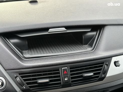 BMW X1 2011 черный - фото 32