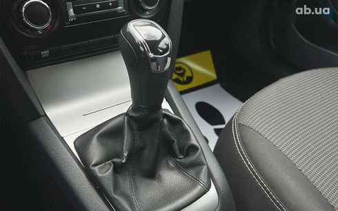Skoda Octavia 2012 - фото 16