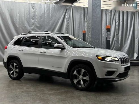Jeep Cherokee 2019 - фото 8