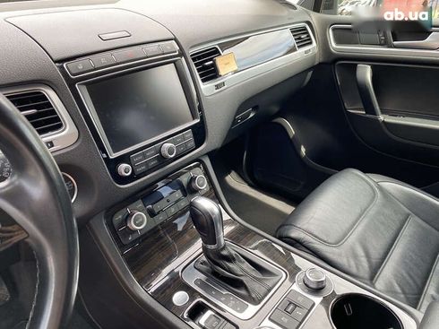 Volkswagen Touareg 2018 - фото 16