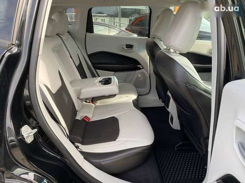 Jeep Compass 2017 - фото 24