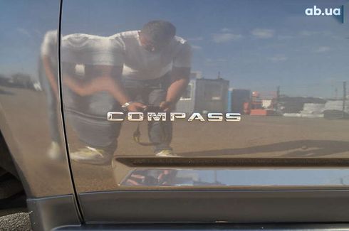Jeep Compass 2015 - фото 12