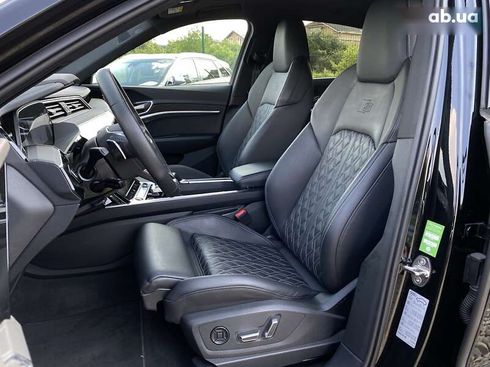 Audi Q4 Sportback e-tron 2022 - фото 3