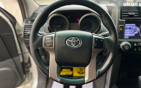 Toyota Land Cruiser 2012 - фото 14