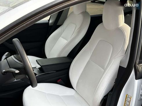 Tesla Model Y 2022 - фото 12