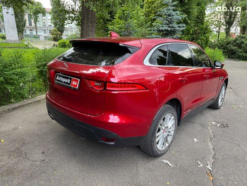 Jaguar F-Pace 2016 красный - фото 6