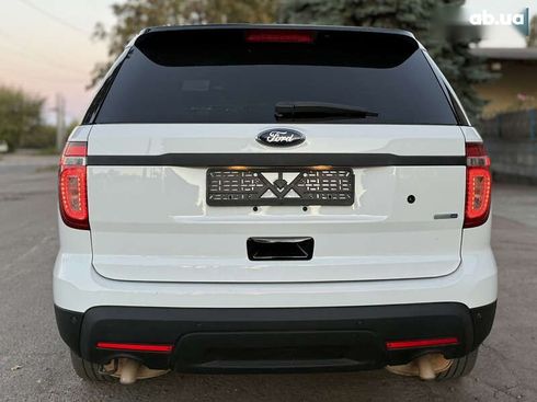 Ford Explorer 2015 - фото 8