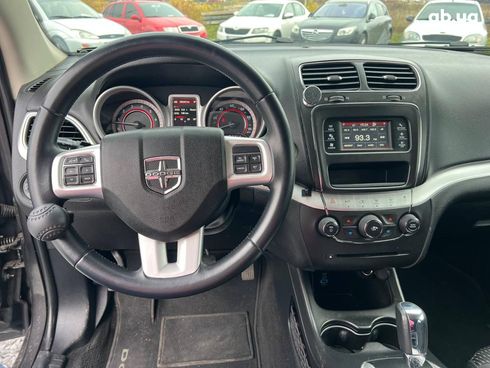 Dodge Journey 2018 серый - фото 22