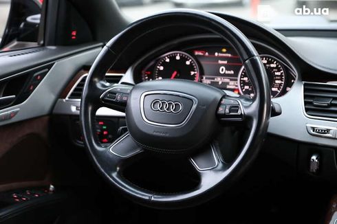 Audi A8 2010 - фото 12