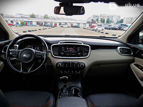 Kia Sorento 2015 - фото 16