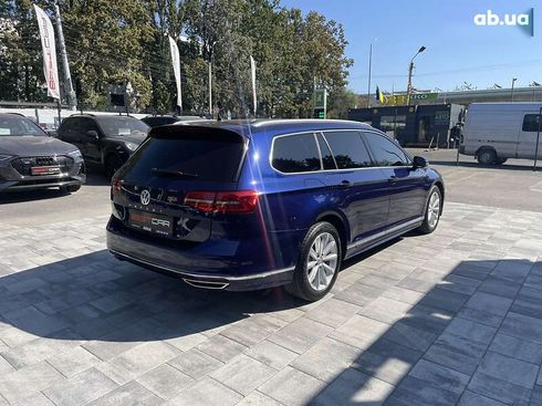 Volkswagen Passat 2018 - фото 15