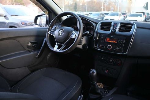 Renault Logan 2019 - фото 9