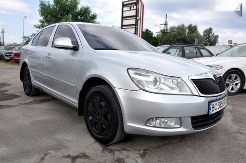 Skoda Octavia 2011 - фото 4