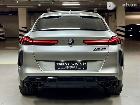 BMW X6 M 2022 - фото 17