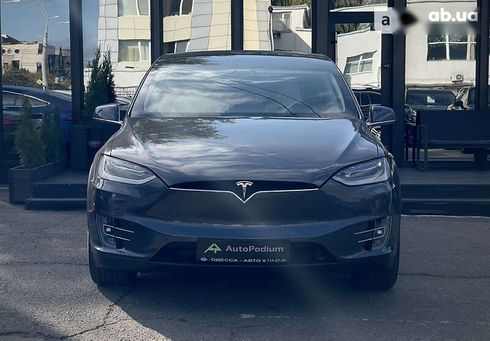 Tesla Model X 2018 - фото 4