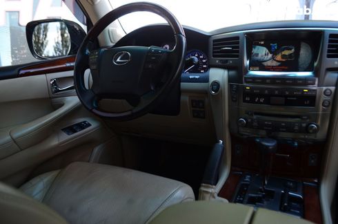 Lexus LX 2008 черный - фото 9