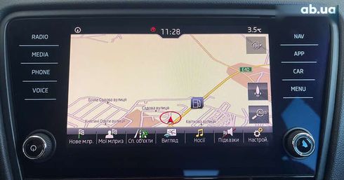 Skoda Octavia 2018 - фото 27