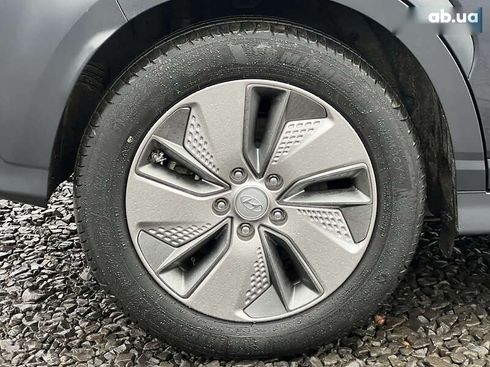 Hyundai Kona Electric 2021 - фото 23