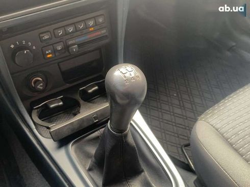 Nissan Almera 2007 - фото 23