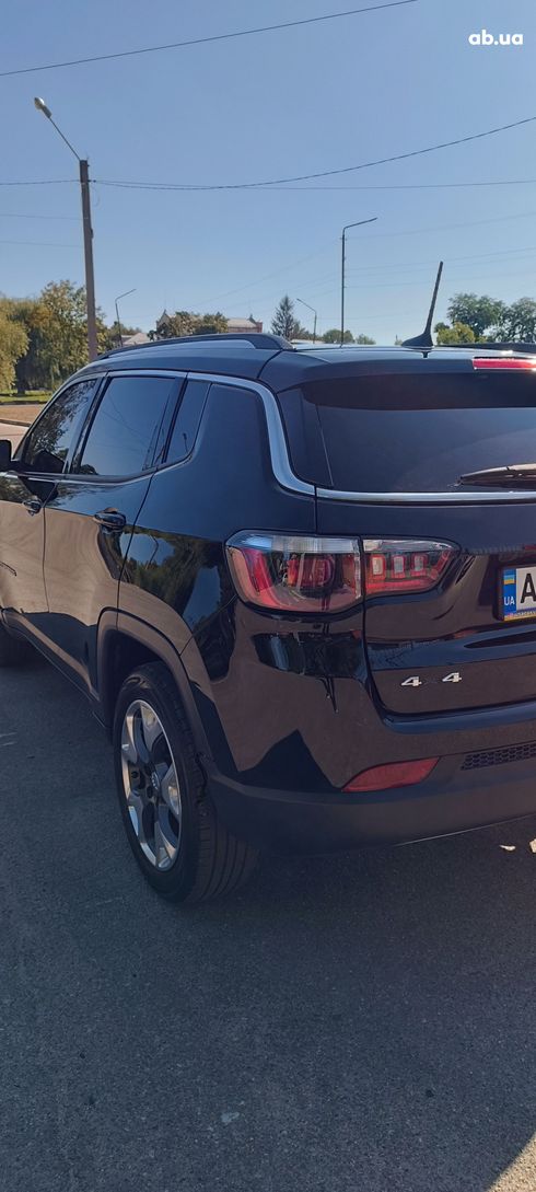 Jeep Compass 2020 черный - фото 6